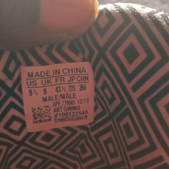 Retro Dikembe Mutumbo Adidas - Picture 4 of 4